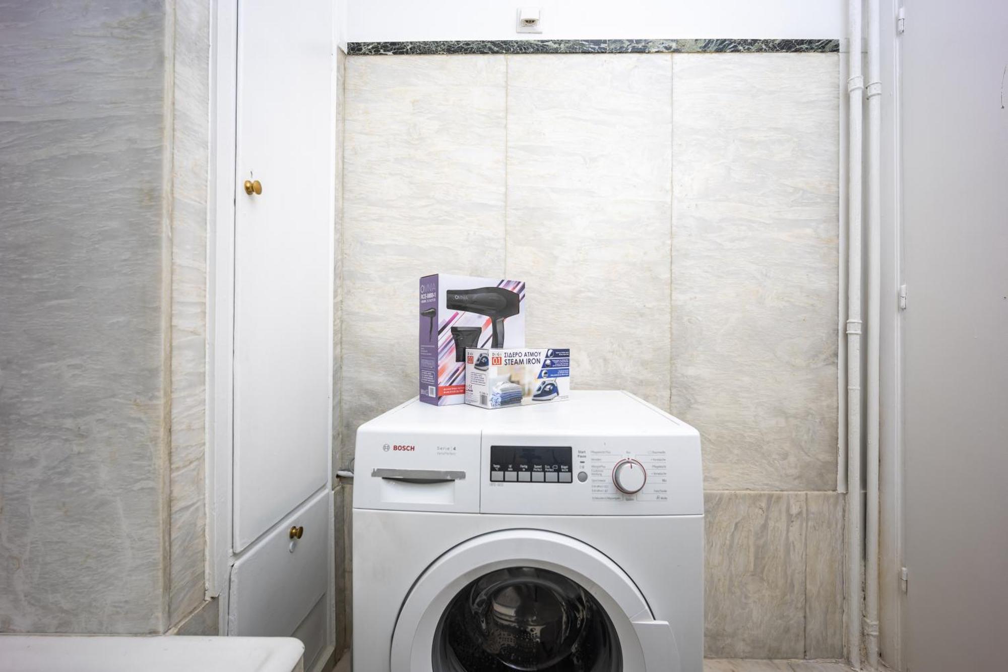 Royal Embassy Apartment Athens Ngoại thất bức ảnh