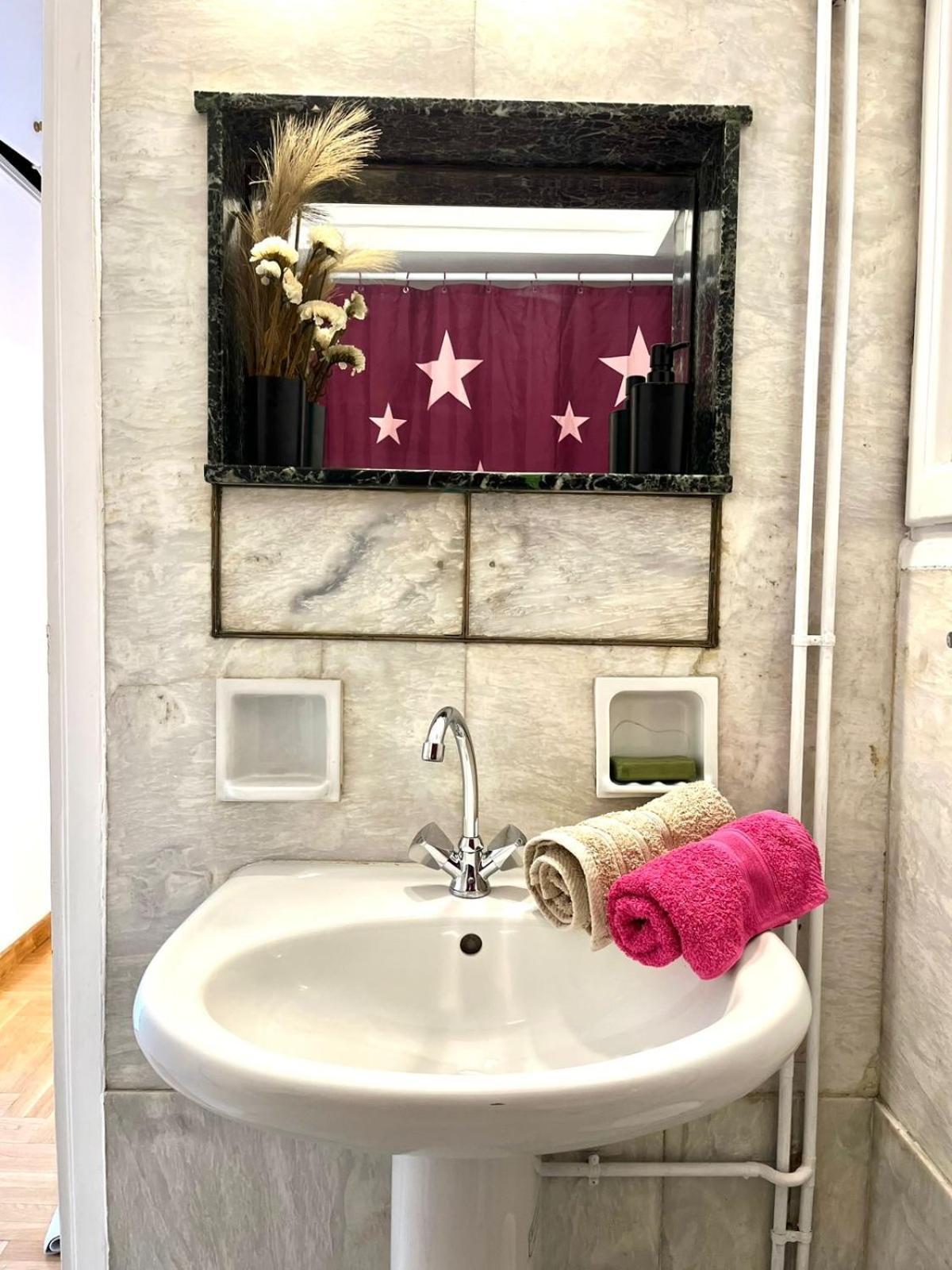 Royal Embassy Apartment Athens Ngoại thất bức ảnh